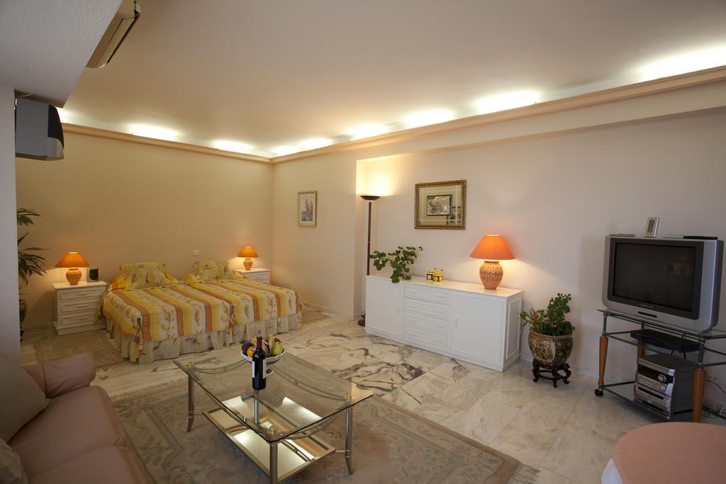 Del Este Marbella