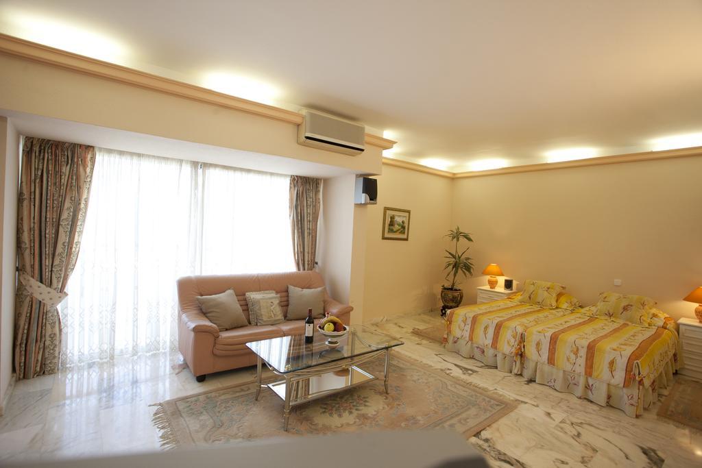 Appartement Del Este *